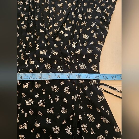 Reformation Carina Wrapping Midi Dress Black And White Size Small - Picture 10 of 13